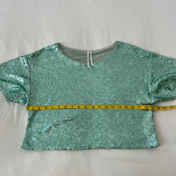 By Anthropologie Sequin Glitter Short Sleeve Cropped Turquoise Top, Size Small - Picture 6 of 12